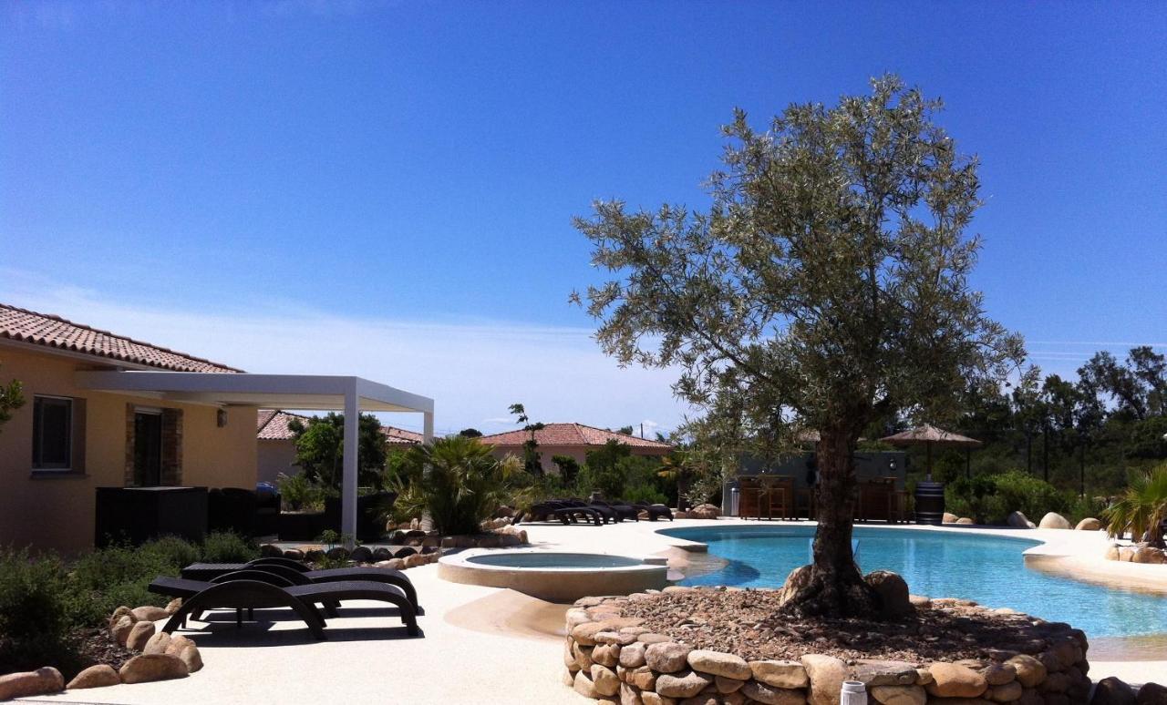 L'Hacienda Piscine chauffée à 28, spa, boulodrome et court de Tennis privés, 2 villas indépendantes Porto Vecchio Esterno foto